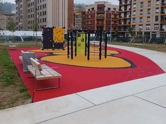 Zona de juegos al aire libre